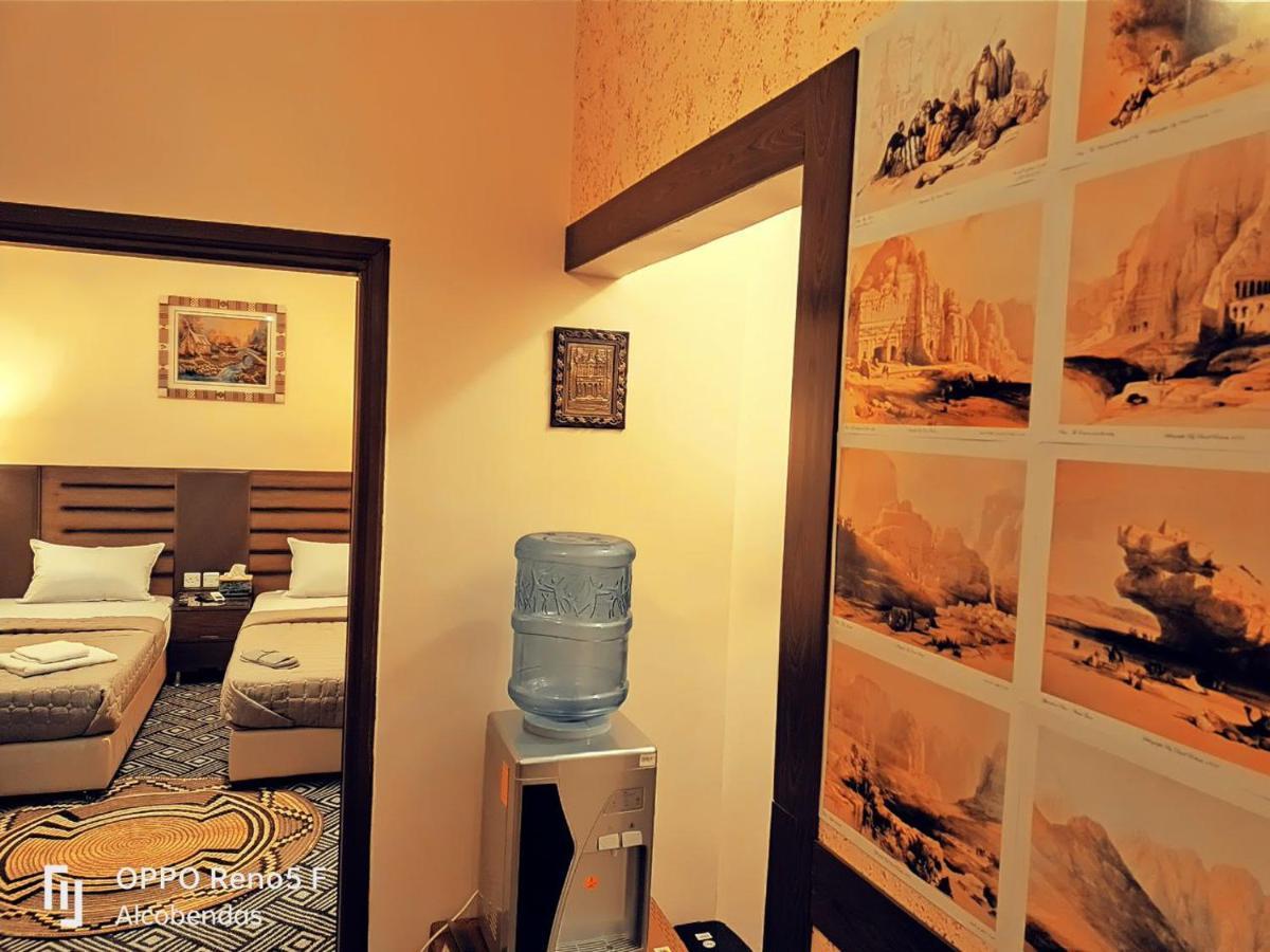 Hotel Plaza De Petra Wadi Musa Exteriér fotografie